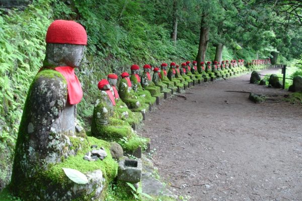 Văn hóa Nhật Bản - Vườn tượng Địa Tạng